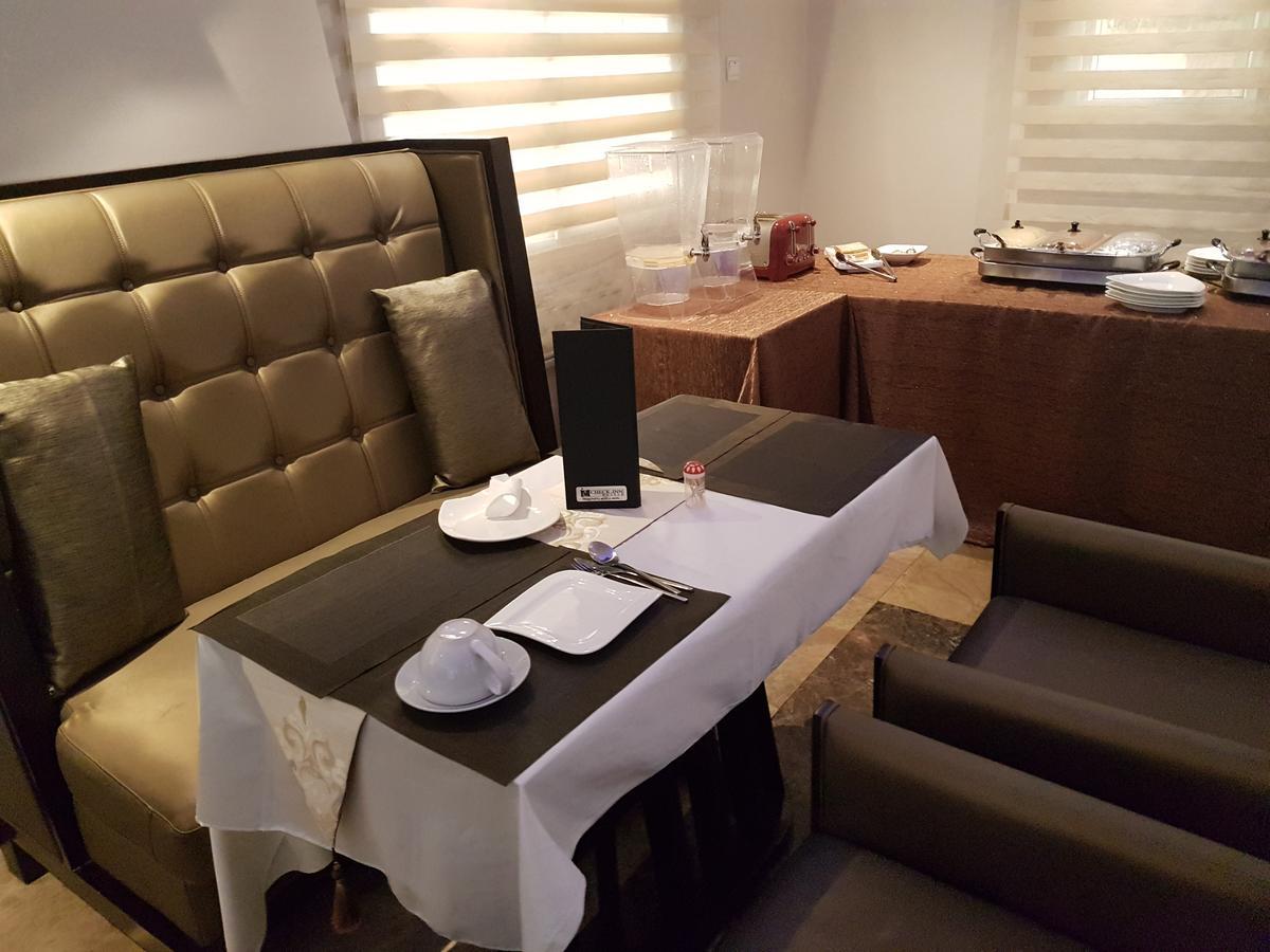 Check Inn Hotel 阿布贾 外观 照片