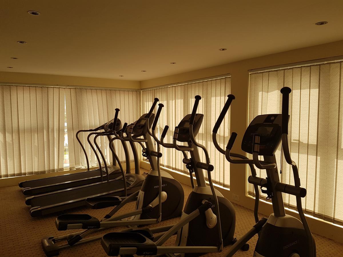 Check Inn Hotel 阿布贾 外观 照片